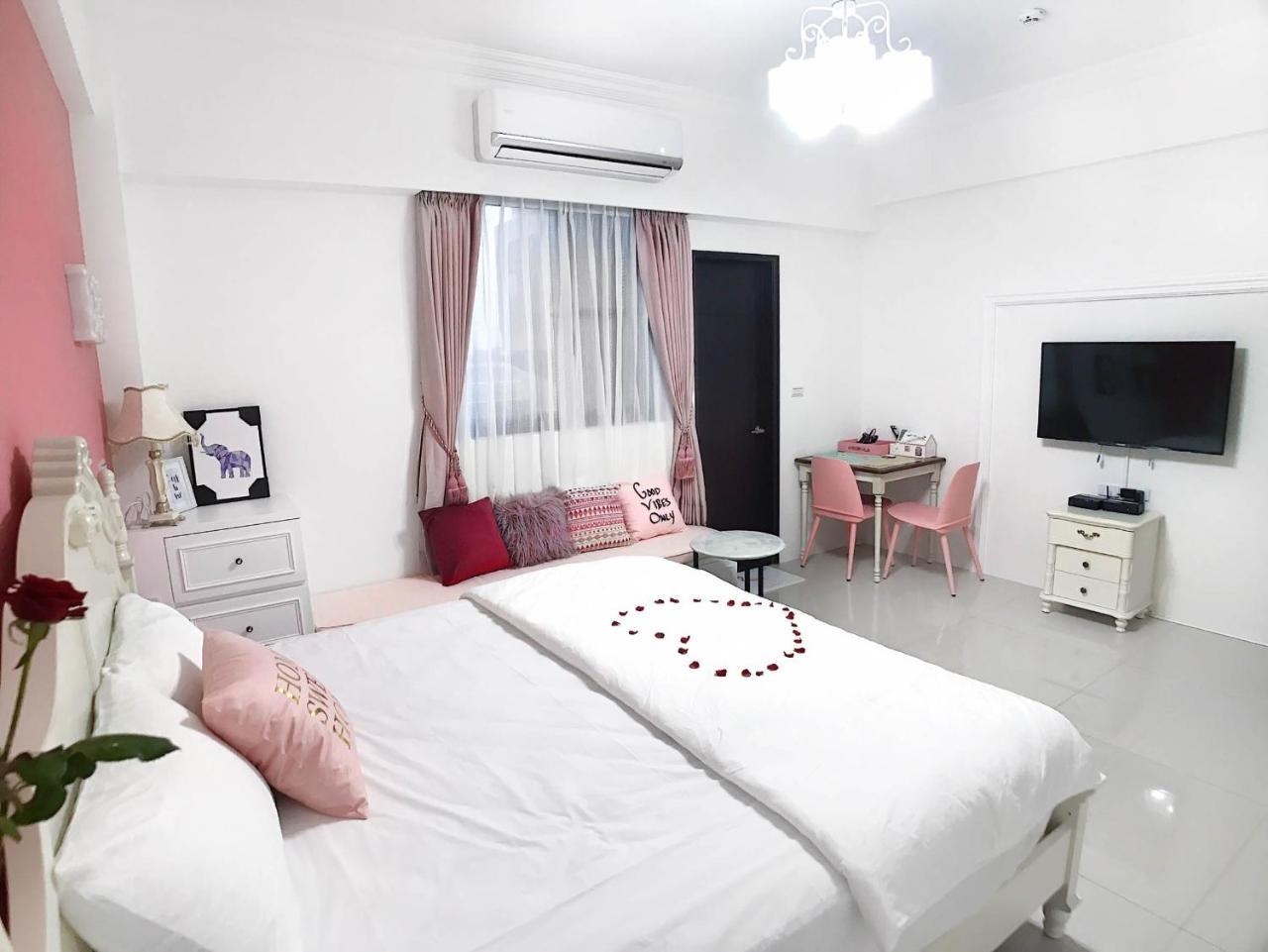 Lovi Time B&B Donggang Esterno foto